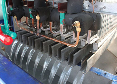Plate ice machine with large capacity