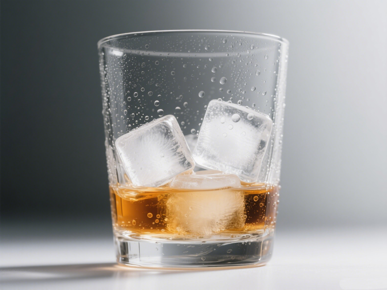 Crystal clear cube ice used for chilling beverages in restaurants and bars to maintain drink freshness