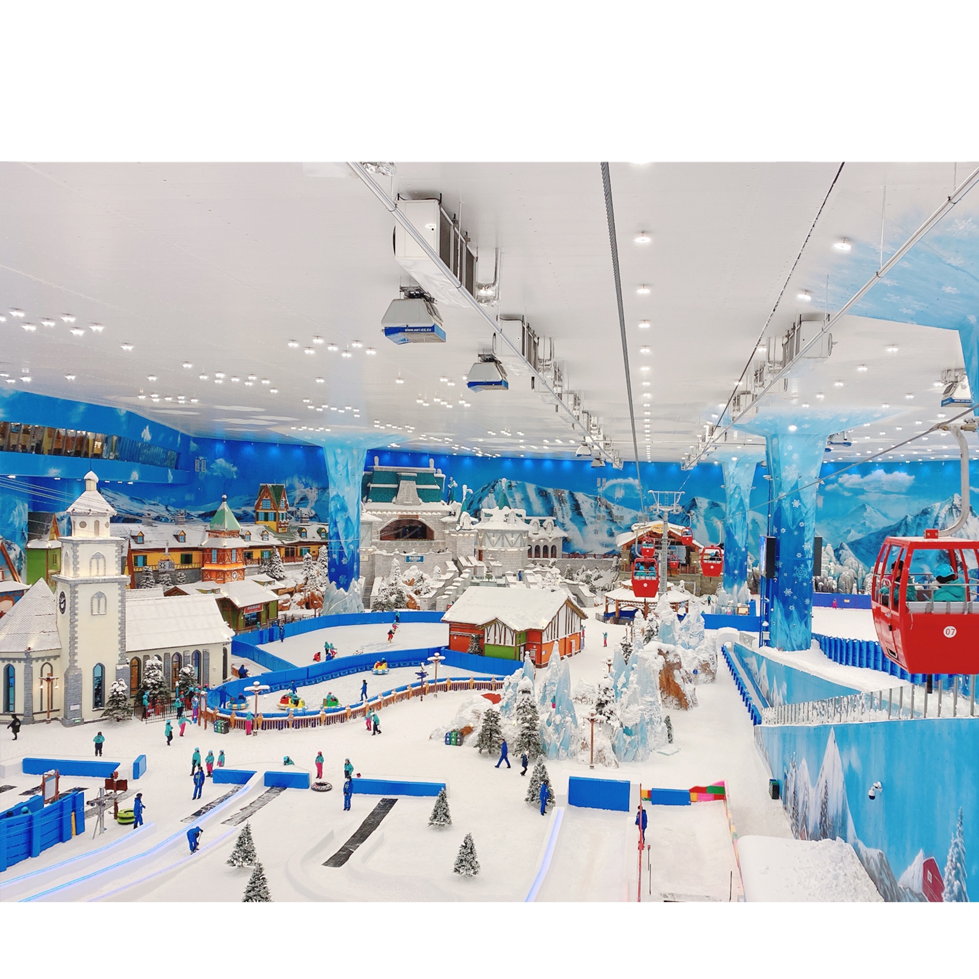 Commercial snow park built by Focusun using professional artificial snow machines