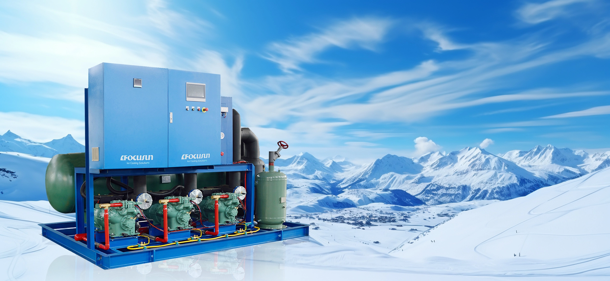 Industrial flake ice machine for concrete cooling