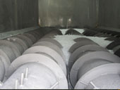 Screw ice storage room