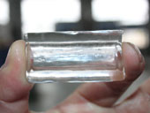 Tube ice machine for cooling drinks