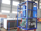 Small capacity tube ice maker